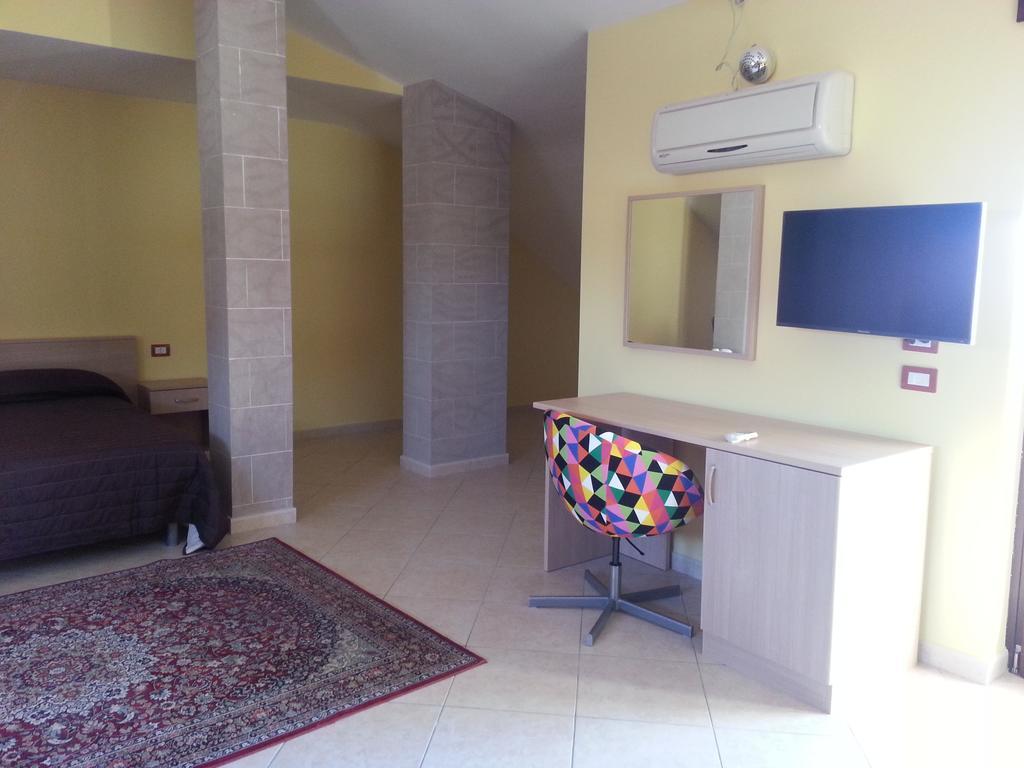 Bed Breakfast Panorama Castelluccio dei Sauri Exterior photo